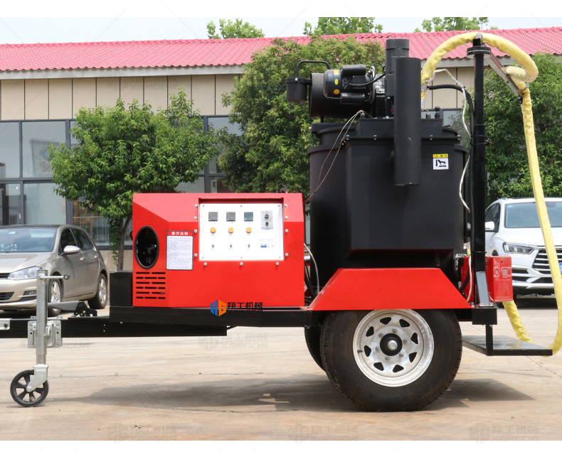 瀝青灌縫機(jī)選擇，從四個(gè)方向找關(guān)鍵